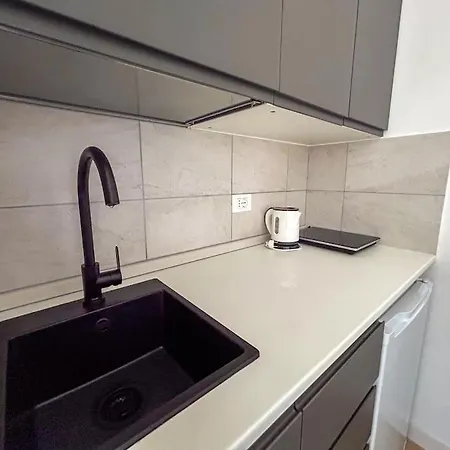 Modern - 18 * Sanremo
